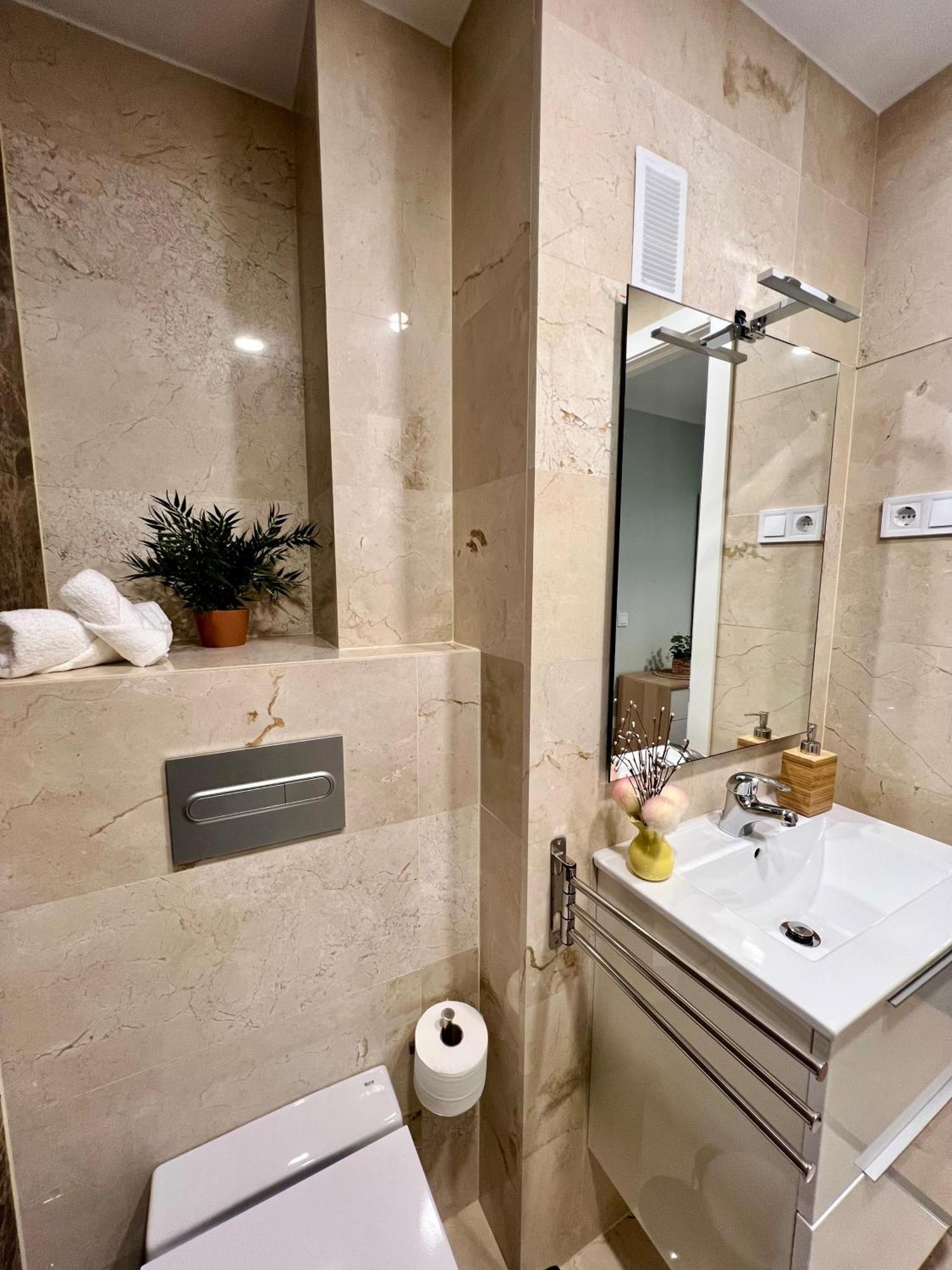 Apartamentos Prestige Suites Malaga IV Eksteriør billede