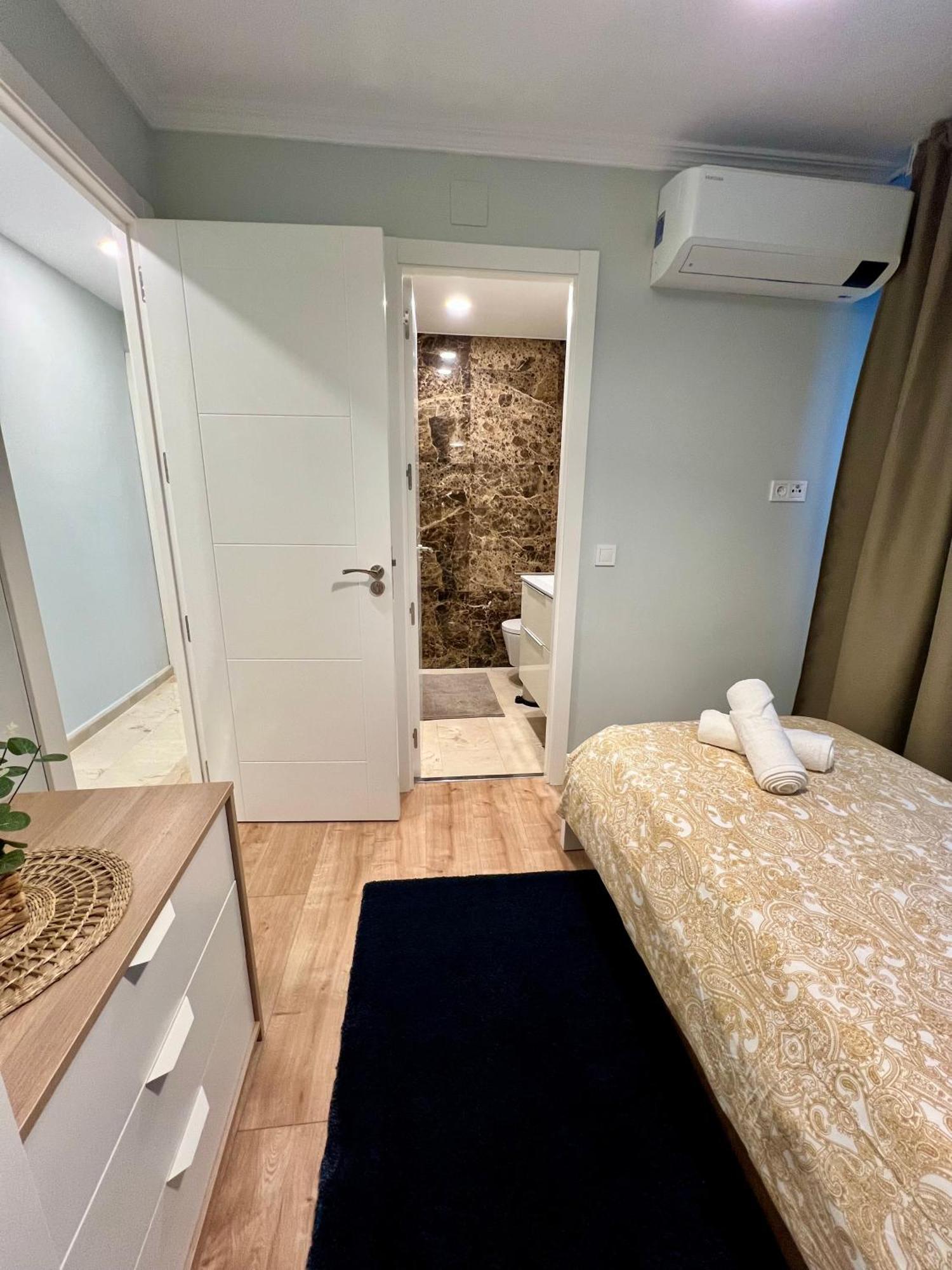 Apartamentos Prestige Suites Malaga IV Eksteriør billede
