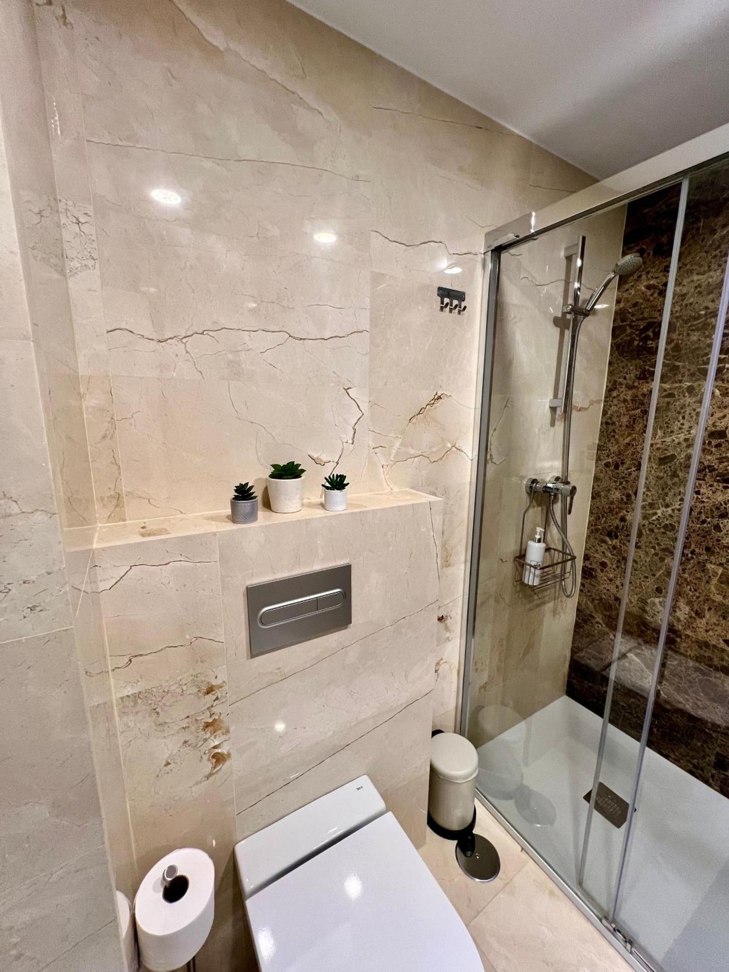 Apartamentos Prestige Suites Malaga IV Eksteriør billede