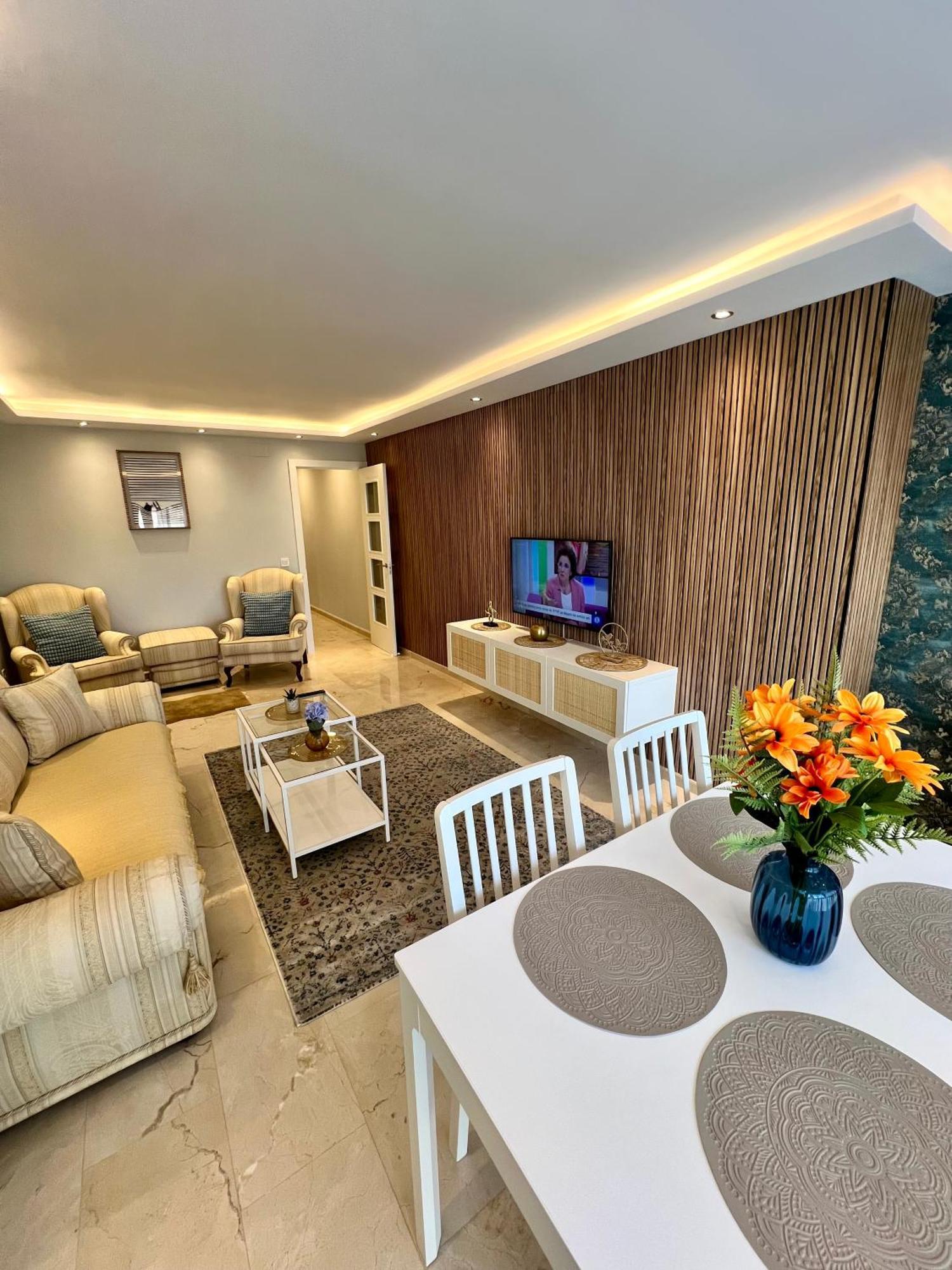 Apartamentos Prestige Suites Malaga IV Eksteriør billede