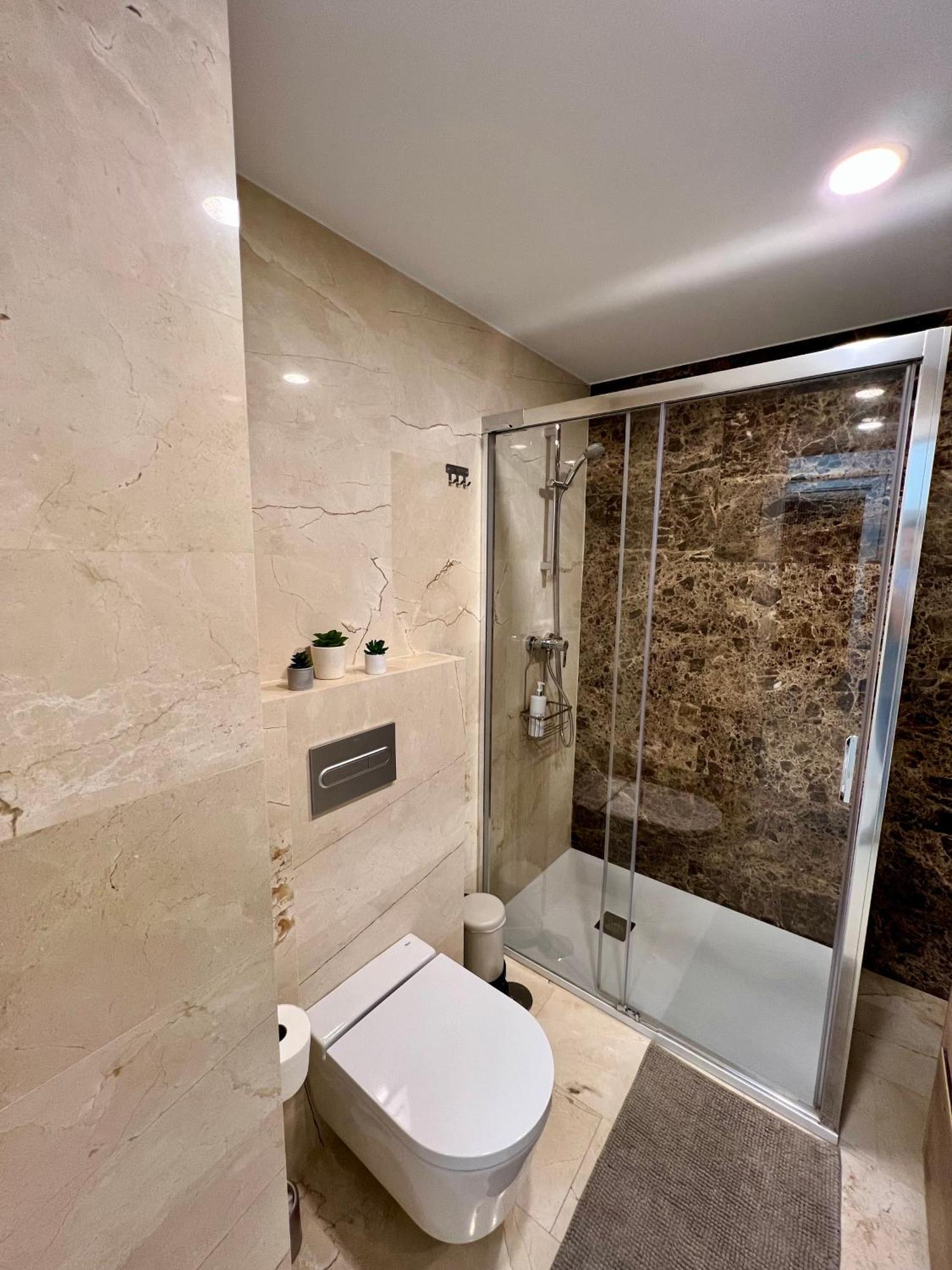 Apartamentos Prestige Suites Malaga IV Eksteriør billede
