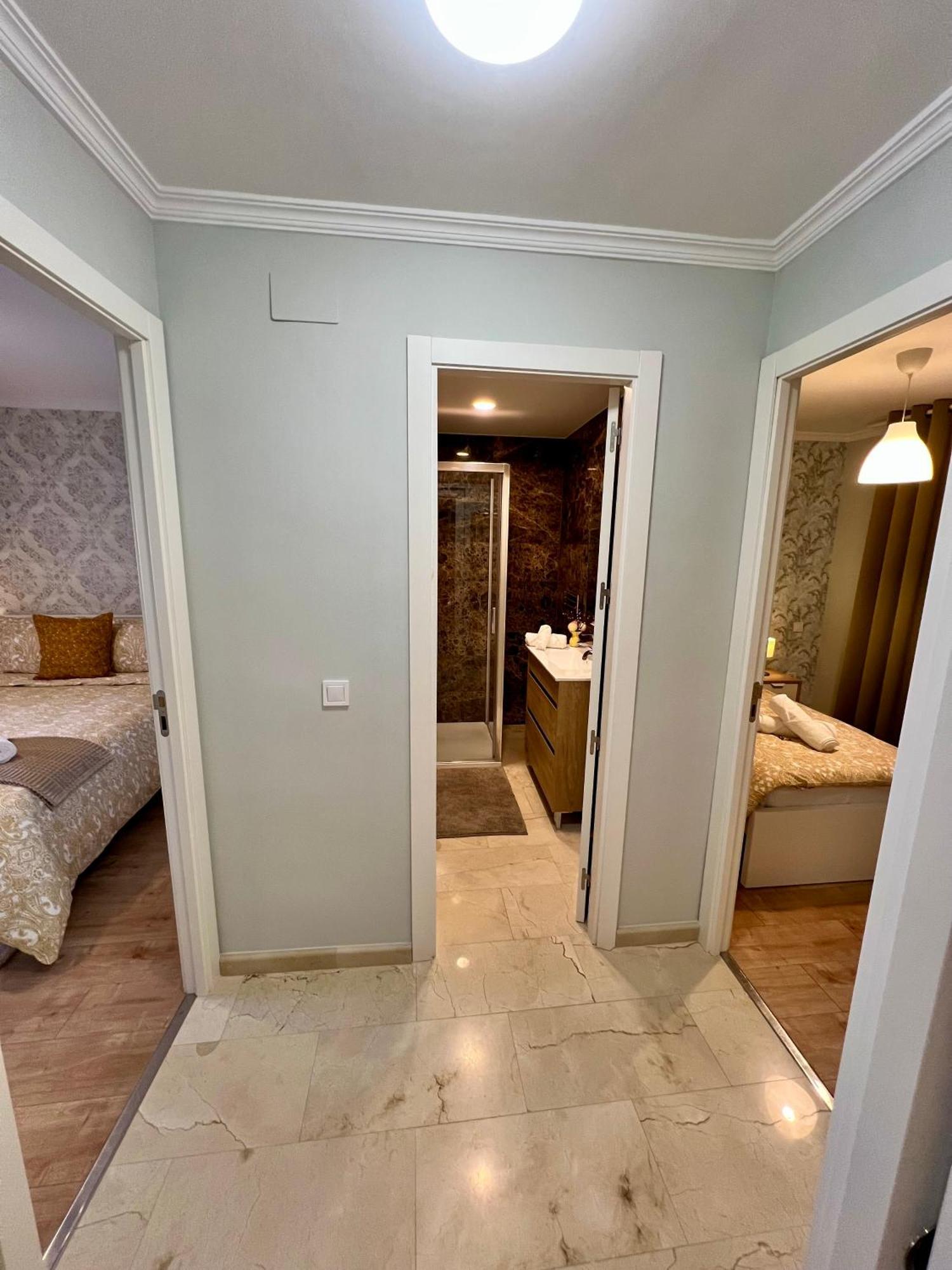 Apartamentos Prestige Suites Malaga IV Eksteriør billede